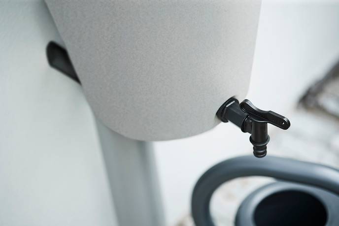 green basics rain catcher 35ltr living ciment